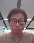 Youngwoo Kim